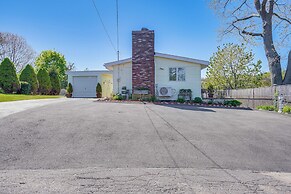 Massachusetts Abode w/ Deck & Grill: Near Beaches!