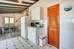 Massachusetts Abode w/ Deck & Grill: Near Beaches!