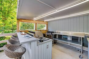 Massive Roscoe Retreat: Great for Large Groups!