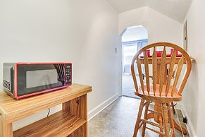 Pet-friendly Cincinnati Apt: 5 Mi to Downtown!