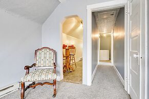 Pet-friendly Cincinnati Apt: 5 Mi to Downtown!