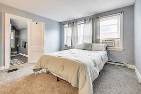 Pet-friendly Cincinnati Apt: 5 Mi to Downtown!