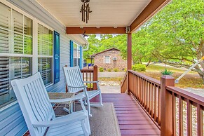 Beachy Oak Island Family Home - 1 Mi to Ocean!