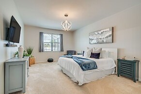 6 Mi to Beach: Cape Coral Home w/ Screened Lanai