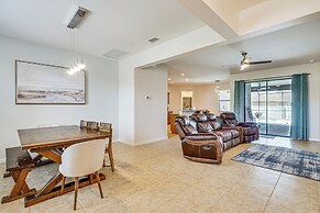 6 Mi to Beach: Cape Coral Home w/ Screened Lanai