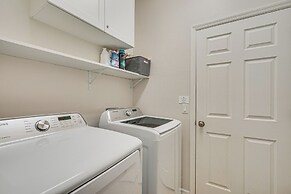 6 Mi to Beach: Cape Coral Home w/ Screened Lanai