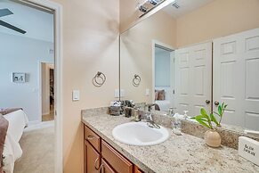 6 Mi to Beach: Cape Coral Home w/ Screened Lanai