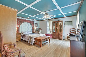 Rural Louisiana Vacation Rental w/ Fire Pit!