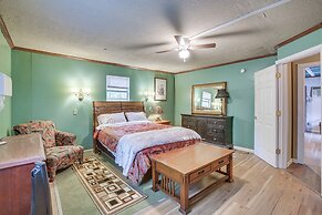 Rural Louisiana Vacation Rental w/ Fire Pit!