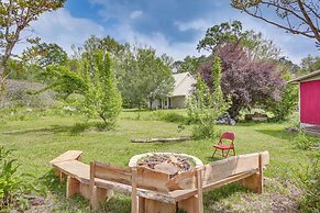 Rural Louisiana Vacation Rental w/ Fire Pit!