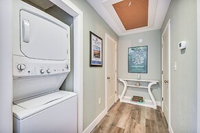 Kitty Hawk Apartment w/ Hot Tub - 1 Mi to Beach!