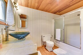 Union Vacation Rental w/ Golf Course Views!