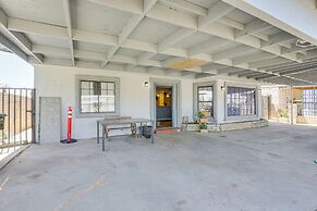 Updated El Centro Home w/ Private Patio