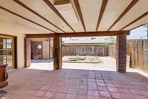 Updated El Centro Home w/ Private Patio