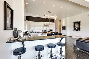 Motorcycle-themed Home in Spearfish w/ Hot Tub!