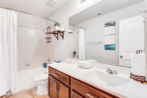 Chic & Relaxing Katy Escape w/ Community Pool!