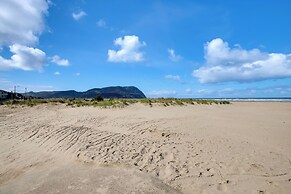 Seaside Vacation Rental w/ On-site Beach Access!