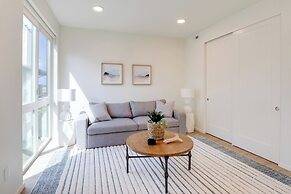 Seaside Vacation Rental w/ On-site Beach Access!