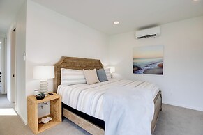 Seaside Vacation Rental w/ On-site Beach Access!