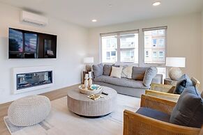 Seaside Vacation Rental w/ On-site Beach Access!