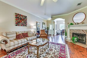 Baton Rouge Retreat w/ Patio, Grill & Fire Pit!