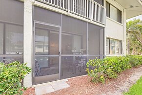 Fort Pierce Condo w/ Screened Porch: Walk to Beach