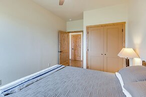 Red Lodge Home w/ Outdoor Kitchen & Fire Table!