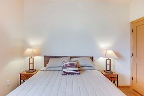 Red Lodge Home w/ Outdoor Kitchen & Fire Table!