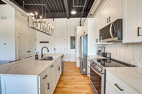 Downtown Grand Haven Condo - Walk to Boardwalk!