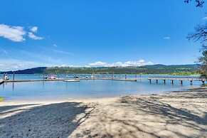 Harrison Home w/ Grill & Lake Views: Walk to Town!