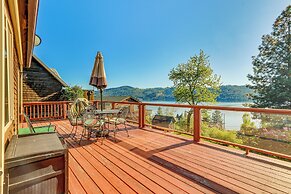 Harrison Home w/ Grill & Lake Views: Walk to Town!