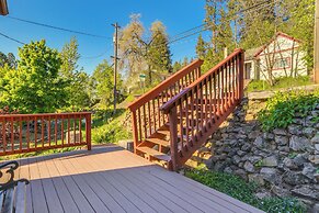 Harrison Home w/ Grill & Lake Views: Walk to Town!