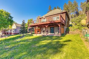 Harrison Home w/ Grill & Lake Views: Walk to Town!