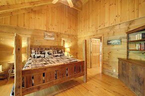 Near Lake Lure: Quiet Cabin w/ Deck & Trail Access