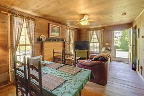 Fire Pit & Hot Tub: Dog-friendly Marion Retreat