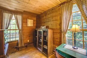 Fire Pit & Hot Tub: Dog-friendly Marion Retreat