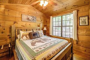 Marion Cabin w/ Hot Tub, On-site Nature Trails!