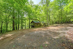 Marion Cabin w/ Hot Tub, On-site Nature Trails!