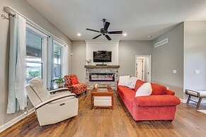 Platte City Retreat w/ Patio, Near Kansas City!