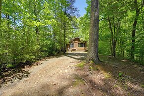 Hot Tub & Deck: Secluded Marion Cabin