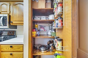 Near Boat Launch: 'hillcrest Hideaway' Grove Home