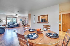 Near Boat Launch: 'hillcrest Hideaway' Grove Home