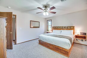 Near Boat Launch: 'hillcrest Hideaway' Grove Home