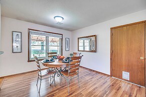 Near Boat Launch: 'hillcrest Hideaway' Grove Home