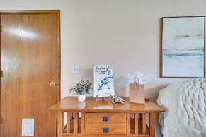 Near Boat Launch: 'hillcrest Hideaway' Grove Home