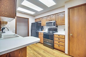 Near Boat Launch: 'hillcrest Hideaway' Grove Home