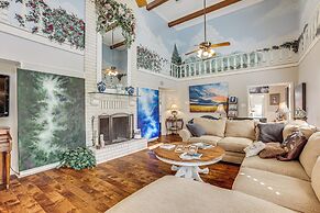 Spacious Madisonville Estate w/ Grill & Pond Views