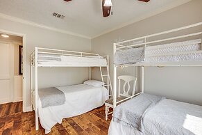 Spacious Madisonville Estate w/ Grill & Pond Views