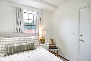 Vibrant Columbia Condo - 3 Blocks to USC Campus!