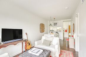 Vibrant Columbia Condo - 3 Blocks to USC Campus!